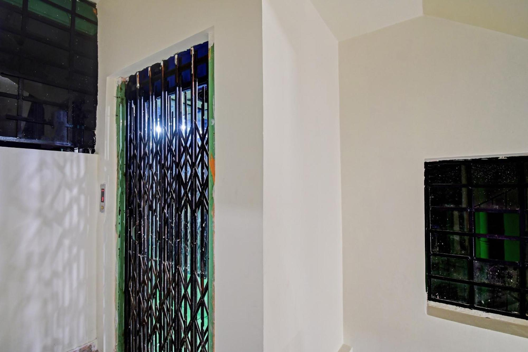 Super Collection O Green Leaf Near Acropolis Mall Jadabpur Exterior photo